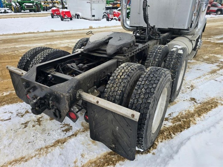 kenworth-t800-image-7