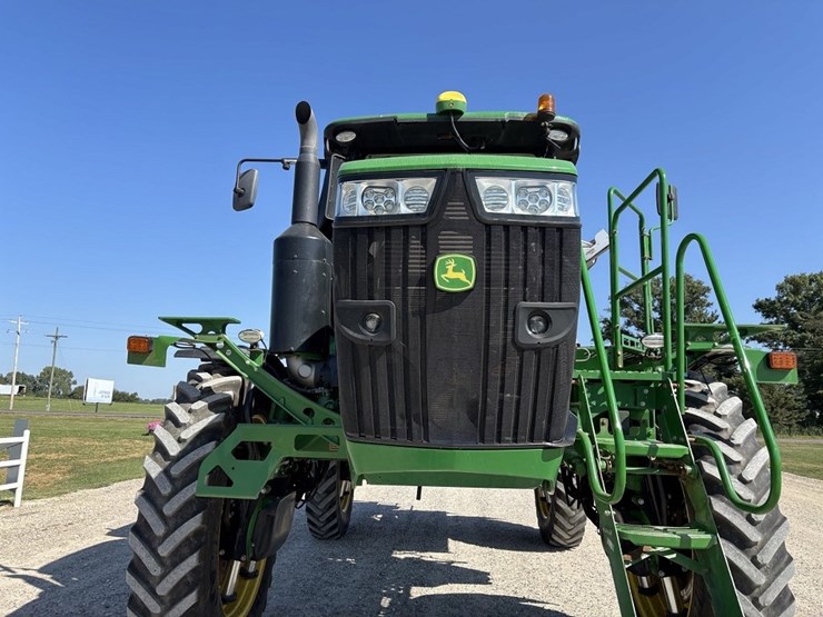 john-deere-r4045-image-9