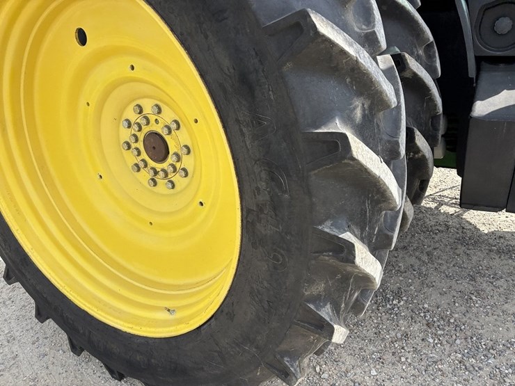john-deere-8430-image-17