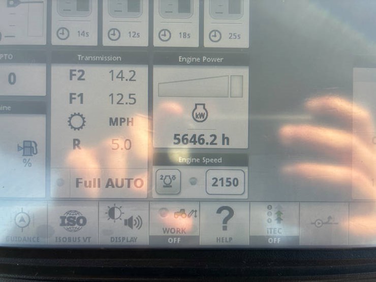 john-deere-8295r-image-84