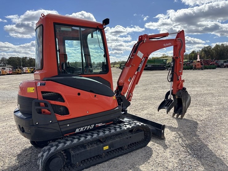 2022-kubota-kx71-3-image-5