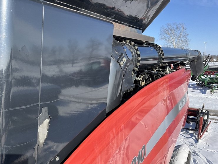 case-ih-8010-image-36