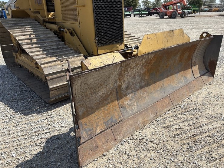 caterpillar-d5m-image-8