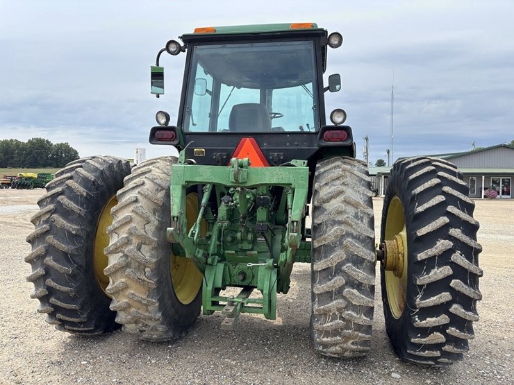 john-deere-4640-image-4
