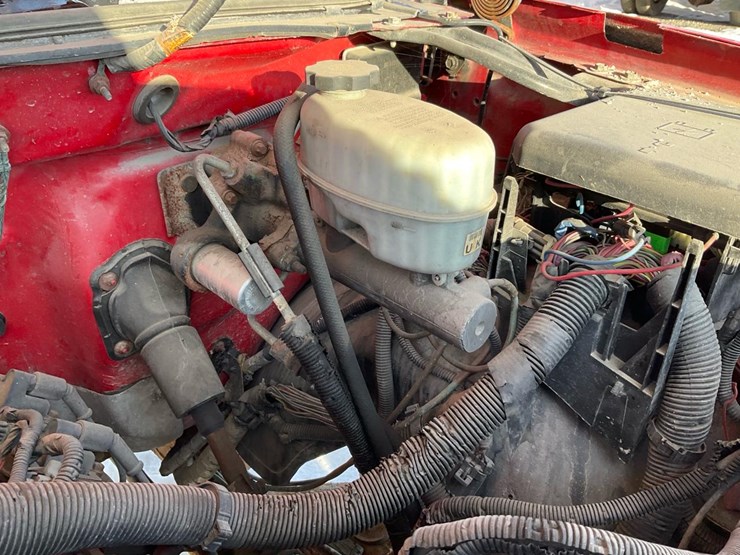 2005-chevrolet-k2500-image-52