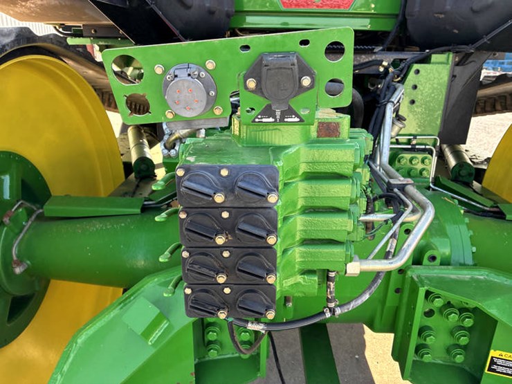 john-deere-9300t-image-29