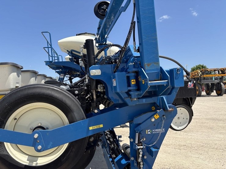 kinze-3660-image-56