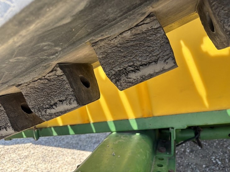 john-deere-8410t-image-42