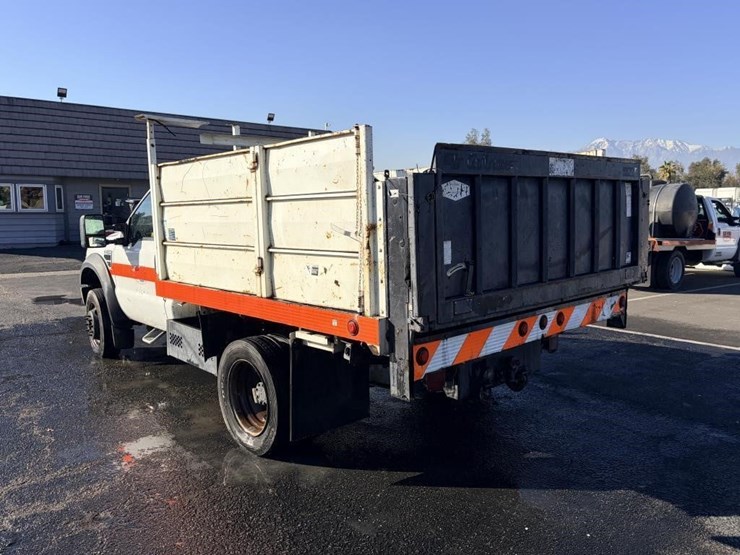 2010-ford-f450-image-4