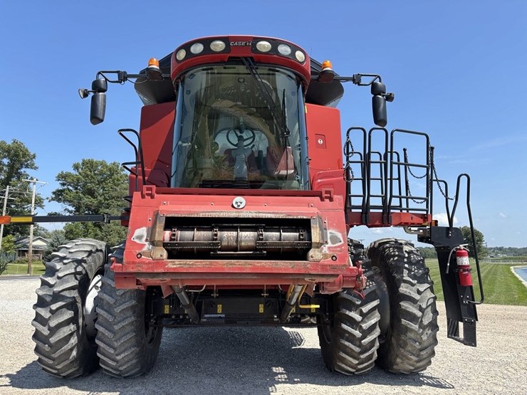 case-ih-8230-image-18