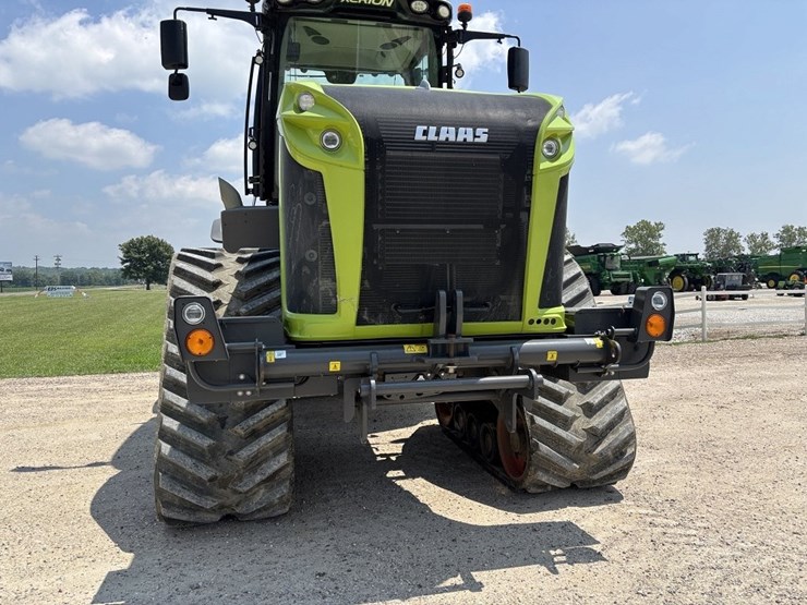 claas-xerion-5000-image-10