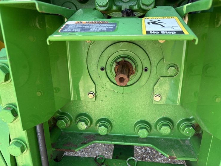 john-deere-7200r-image-24