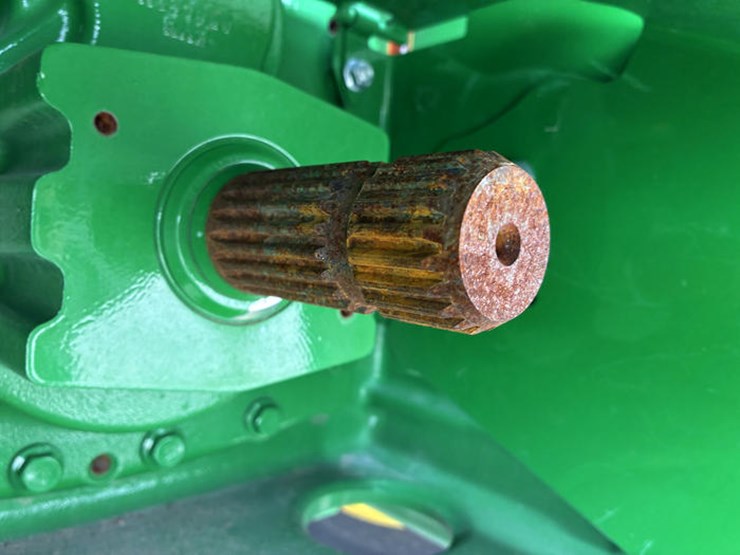 john-deere-8r-370-image-29