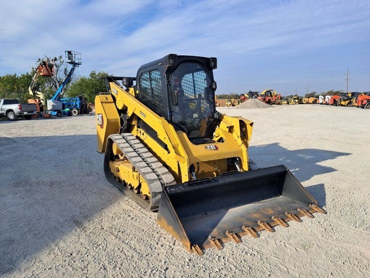 caterpillar-299d3-xe-image-7