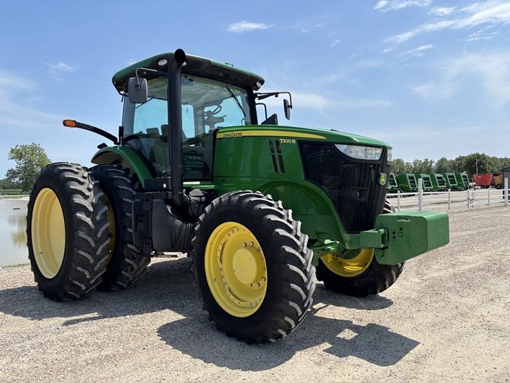 john-deere-7200r-image-8