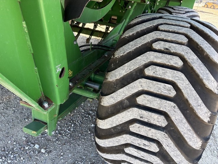 john-deere-l341-image-23