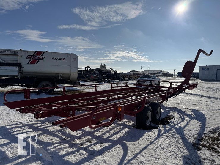 2023-proag-hay-hiker-900-image-8