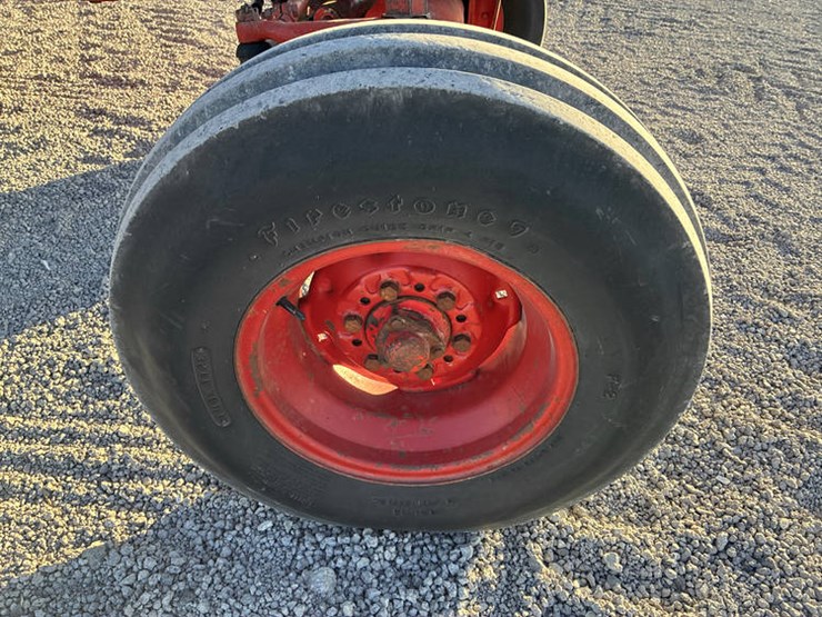 case-ih-100-image-28