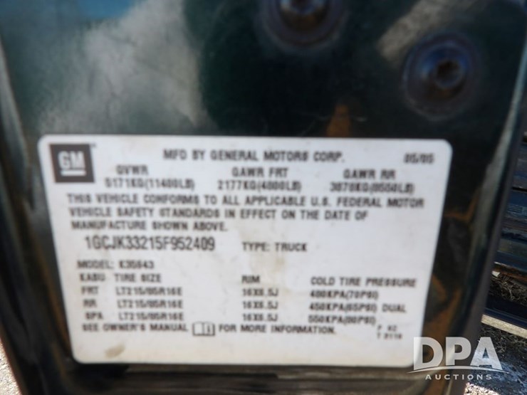 2005-chevrolet-silverado-3500-image-39