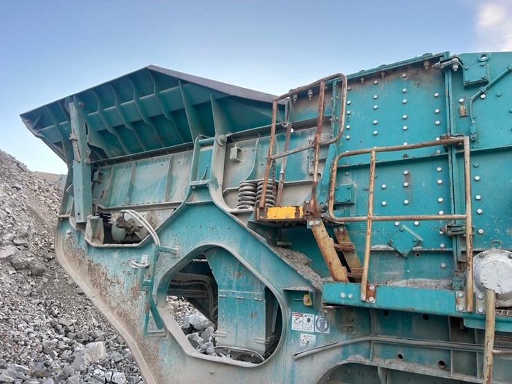 caterpillar-c12-image-11