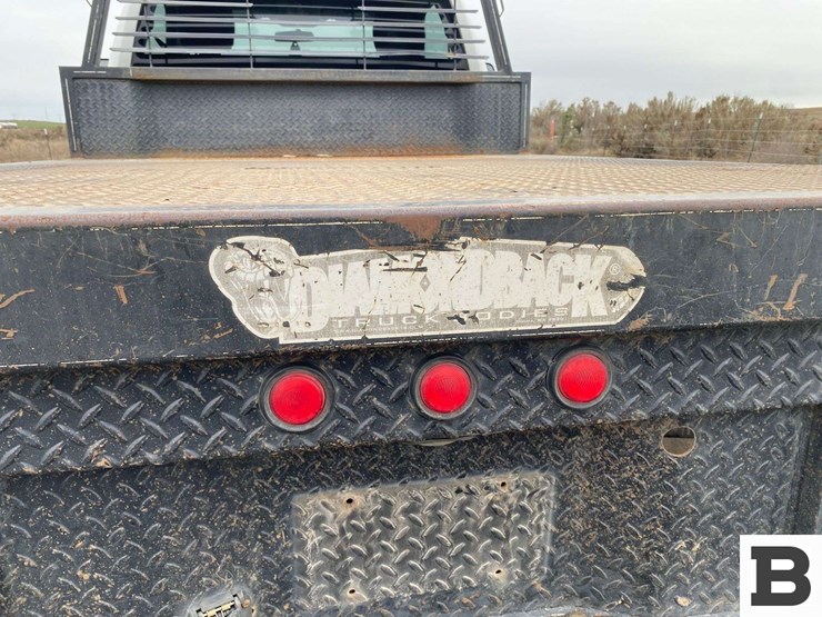 2010-dodge-2500-image-19