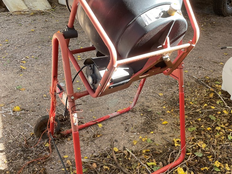 #3711-•-red-lion-cement-mixer-image-5