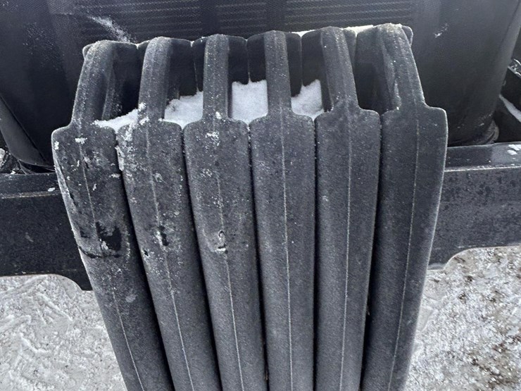 2022-case-ih-magnum-340-image-15