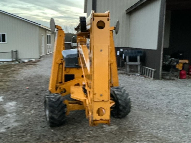 #108-•-2009-bil-jax-5533xa-boom-lift-image-8