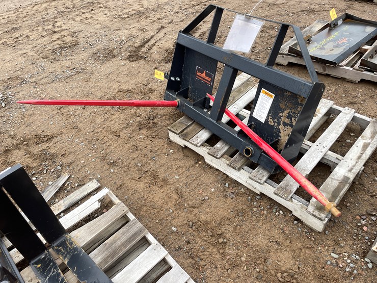 #2068-•-unused-2025-landhonor-skid-steer-bale-spear-attachment-image-2