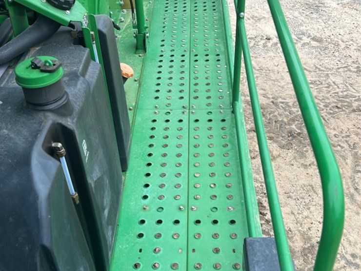 john-deere-cp690-image-43