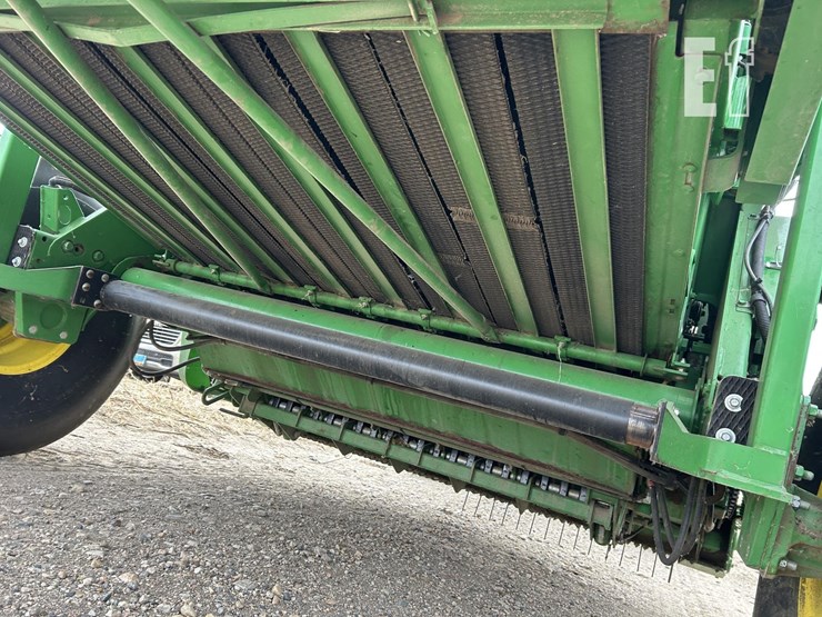 2018-john-deere-560m-image-26