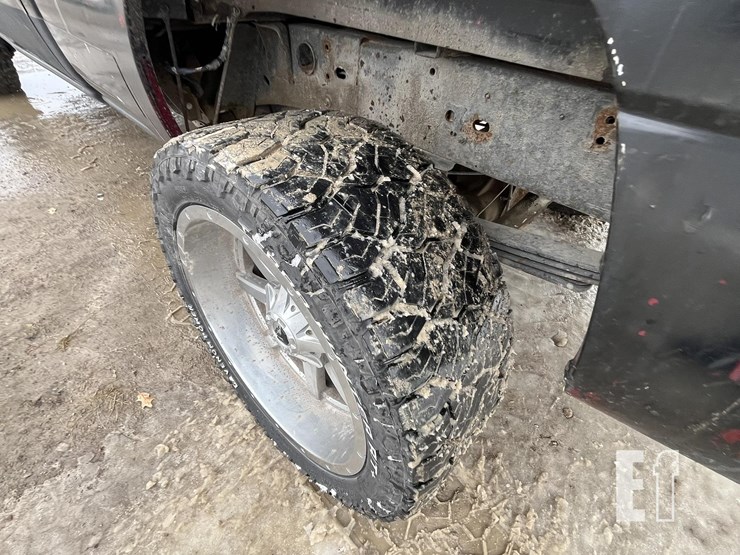 chevrolet-silverado-2500hd-image-8