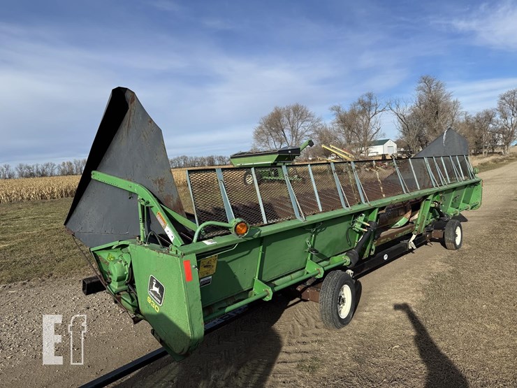 john-deere-930r-image-13