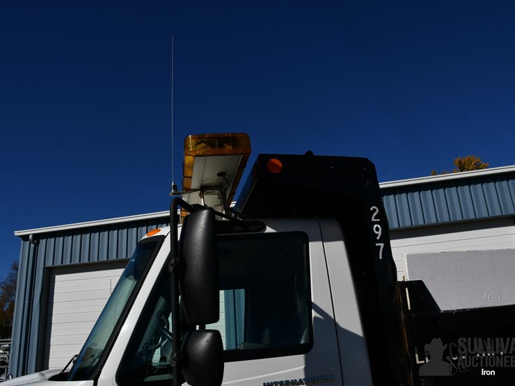 international-durastar-4300-image-18