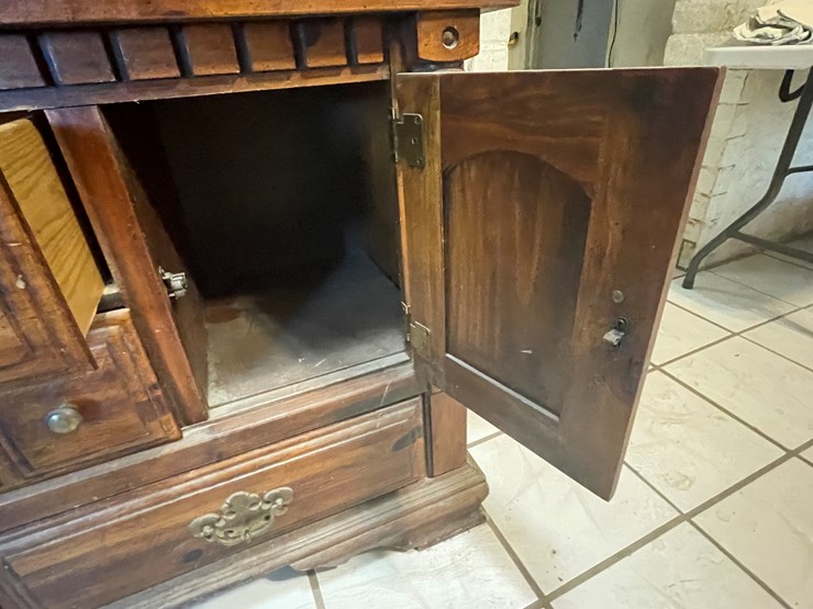 #3740-•-wooden-glass-hutch-image-9