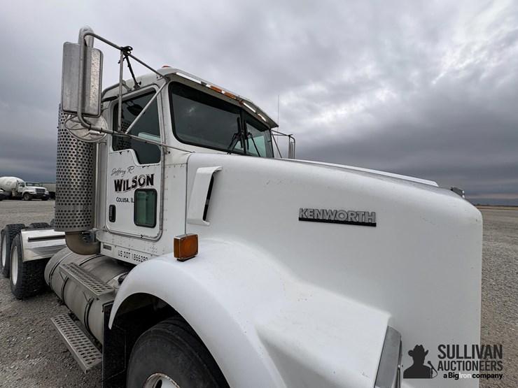 kenworth-t800-image-18