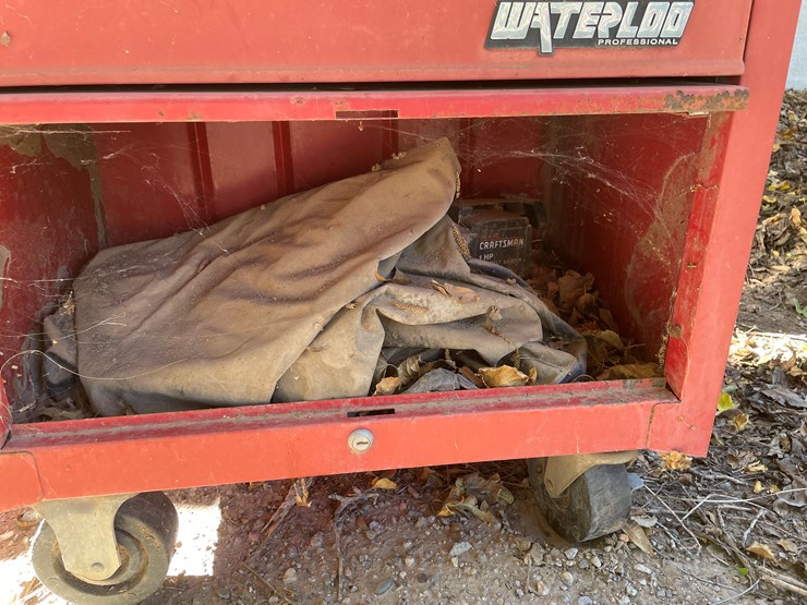 #3708-•-2-piece-rolling-toolbox-image-16