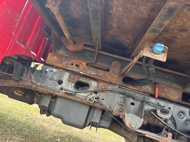 2012-ford-f550-image-9