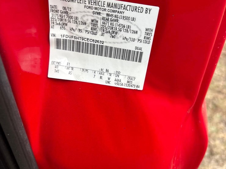 2012-ford-f550-image-15