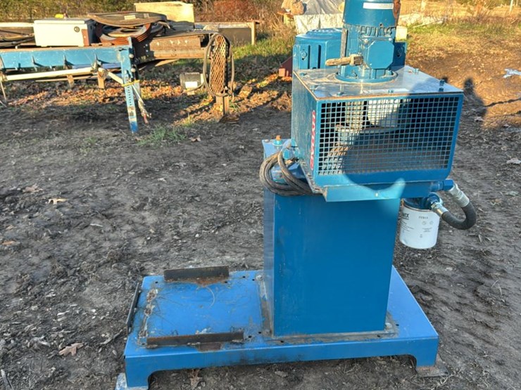 #165-•-2014-baker-bbs-o-“3640e”-stationary-bandmill-image-52