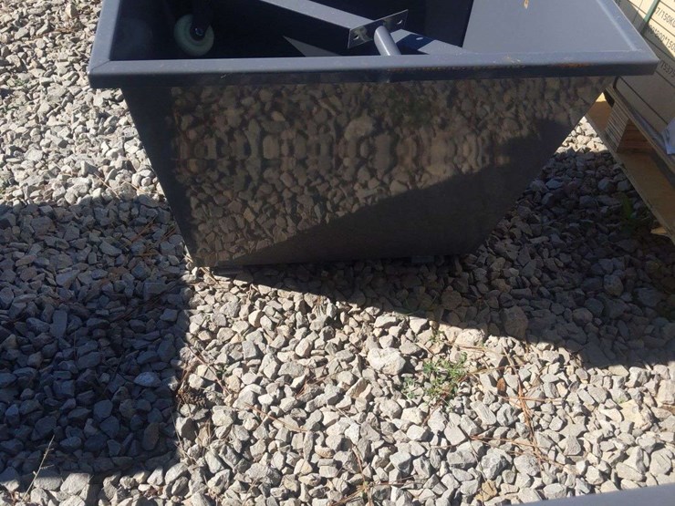 unused-dump-hopper-image-5