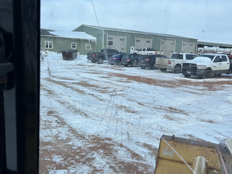 caterpillar-420d-image-100