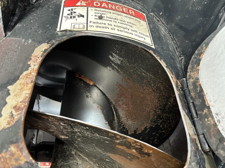 case-ih-6088-image-44