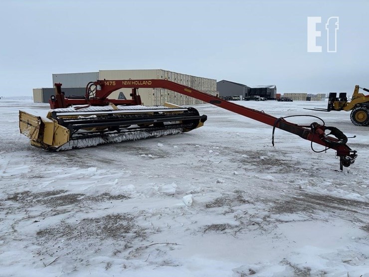 new-holland-1475-image-2