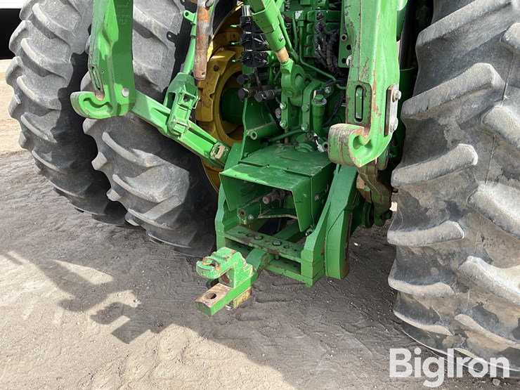 john-deere-8130-image-11