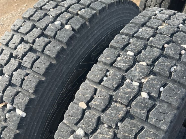 freightliner-columbia-112-image-7