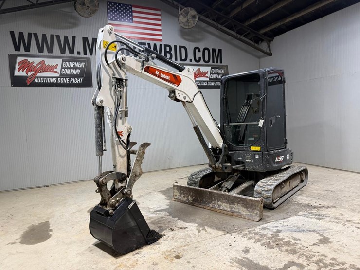 bobcat-e35-image-2