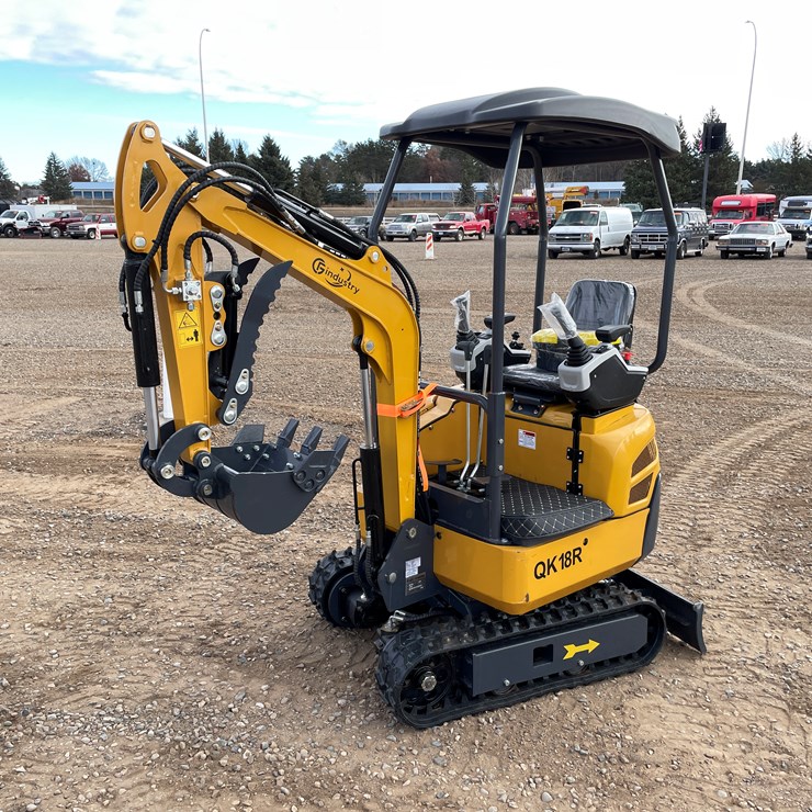 #9218 • 2025 Unused CFG Mini Excavator