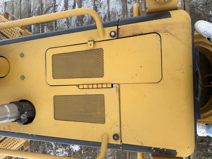 caterpillar-d5g-lgp-image-28