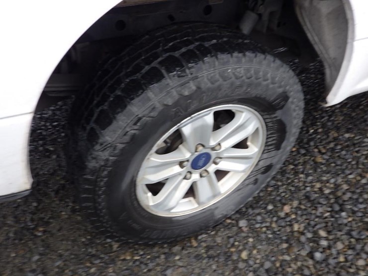 2018-ford-f150-image-26